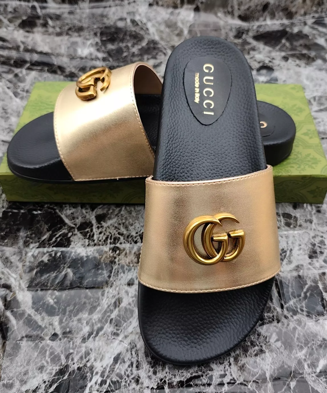 gucci chaussons pour femme s_12a2bb71